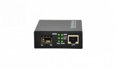 E-Mark 10x GbE RJ45 PoE Switch, Network Switch & Media Converter  Manufacturer